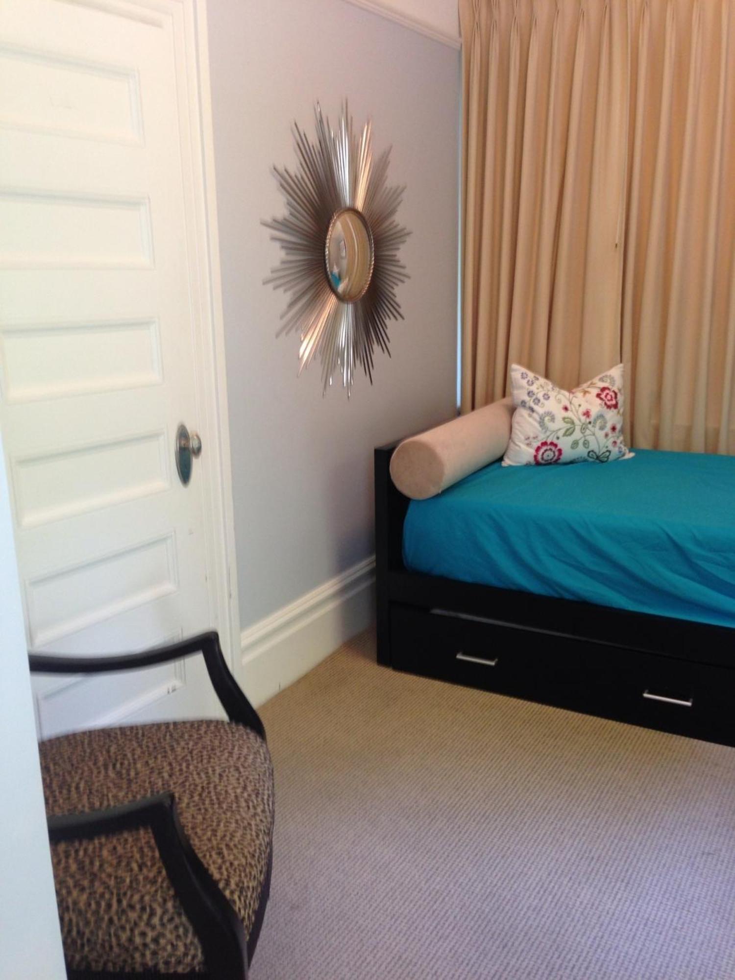 Queen Suite,38840587:JPEG